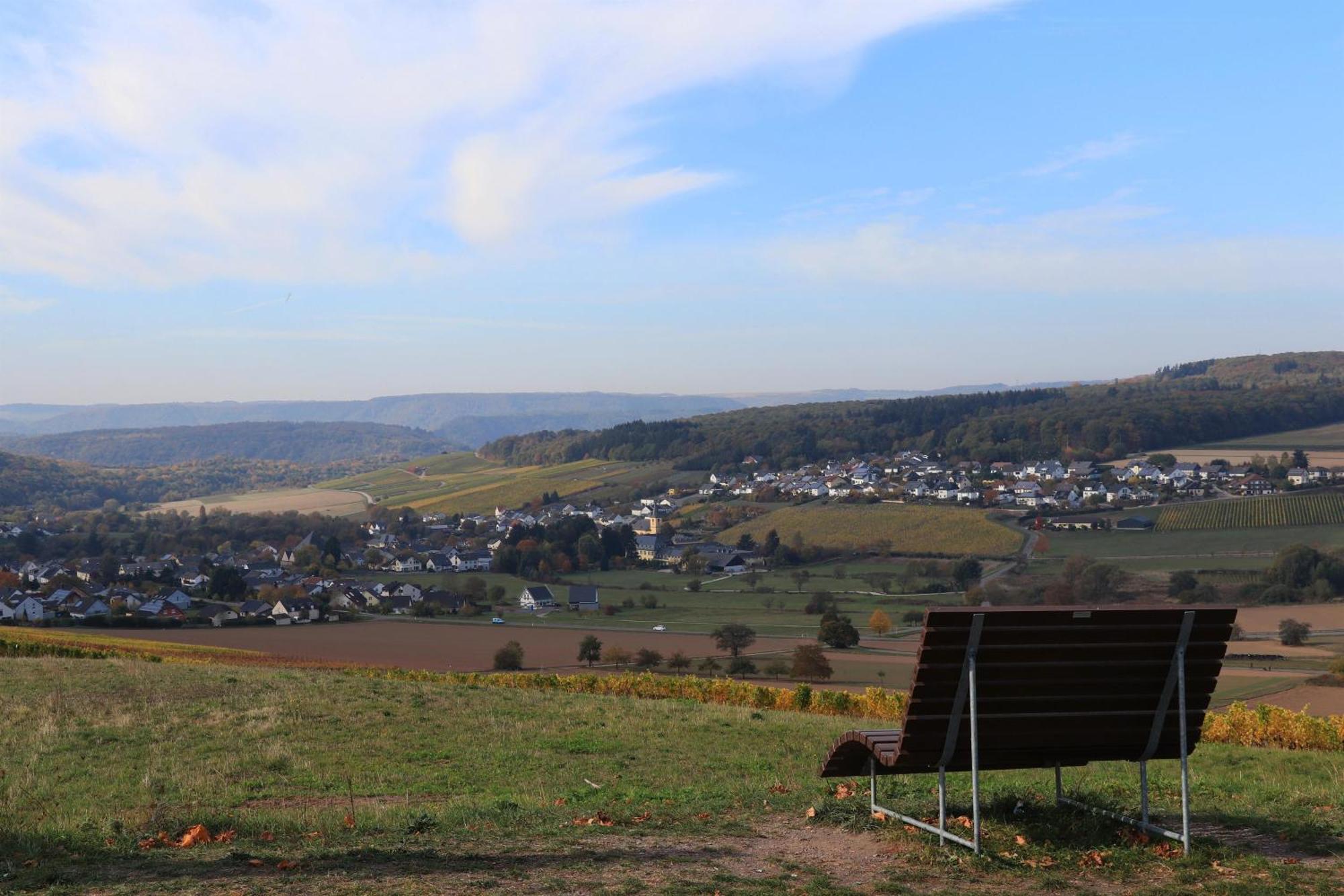 Weingut-ferienwohnungen Lorenz